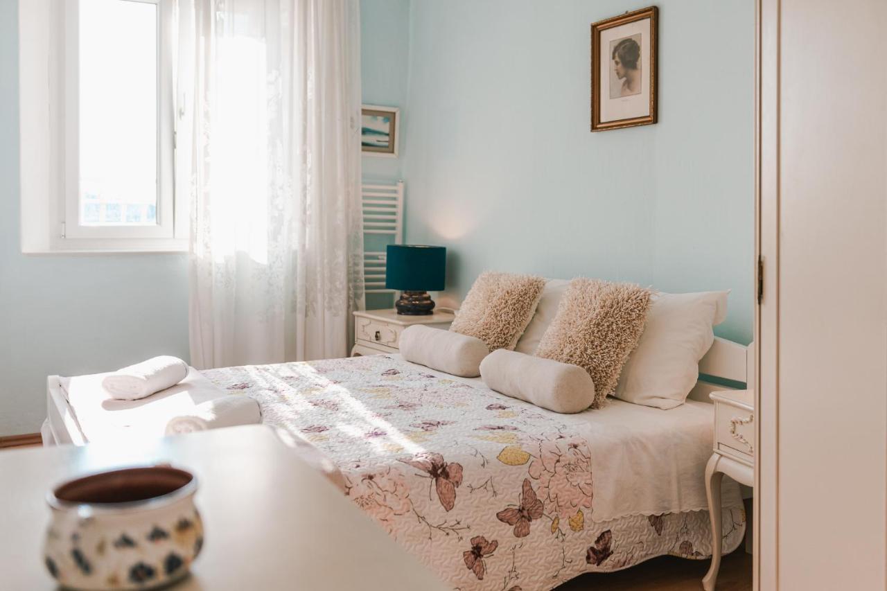 Arya Apartment 시베니크 외부 사진