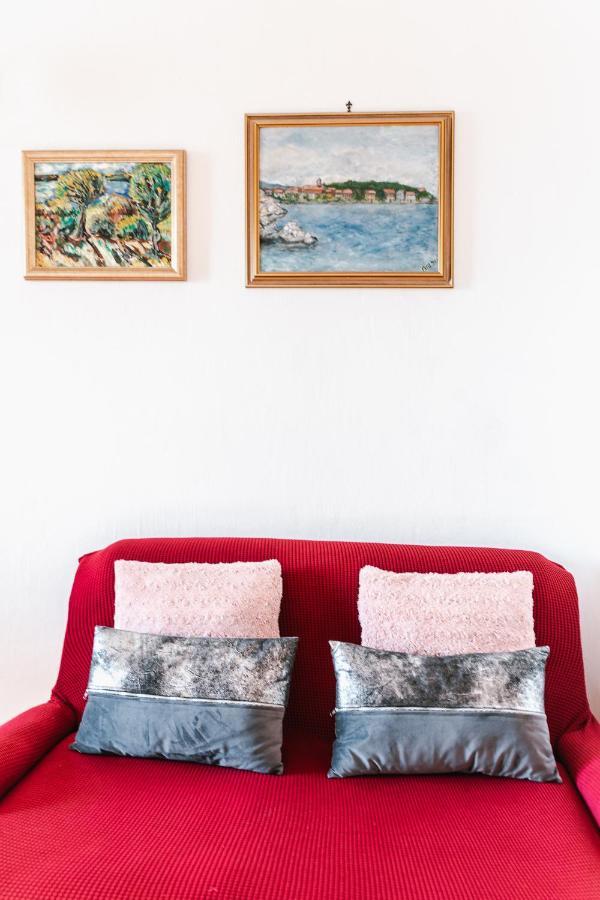 Arya Apartment 시베니크 외부 사진